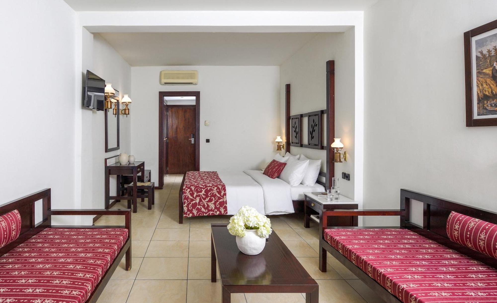 Simantro Resort Sani  Pokoj fotografie A room at the hotel